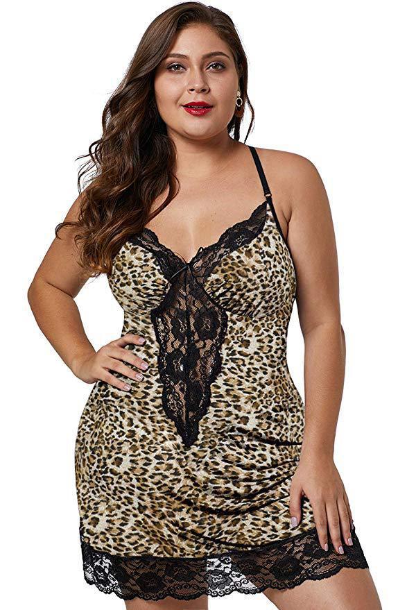 DIANA – Plus Size sexy noční šaty s krajkou a V-výstřihem